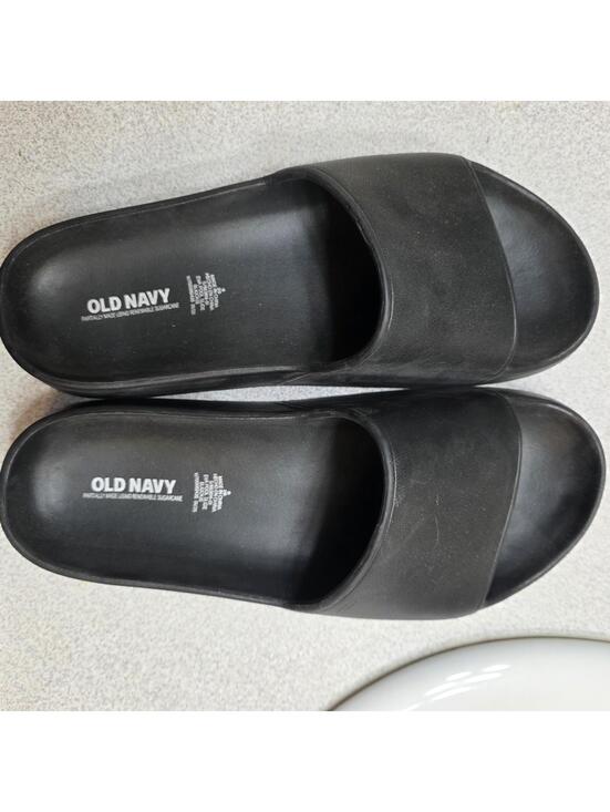 Old Navy Shoes - Old Navy Black Slip-On Slide Sandals Size 9
